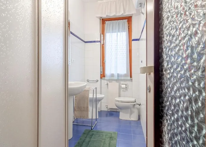 1 Bedroom Lovely In