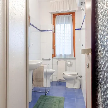1 Bedroom Lovely In