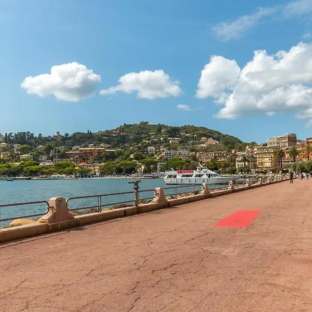 1 Bedroom Lovely In Apartament Rapallo