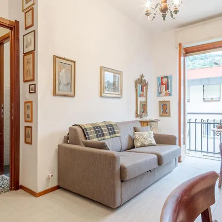 Apartment 1 Bedroom Lovely In *